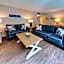 Siesta Key Beach - 2 Bedroom - 3 Beds - 3 Bathroom Duplex with Heated Swimming Pool