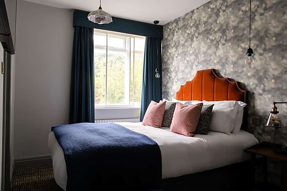 Photo 1 of 11 of Double Room