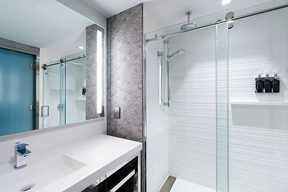 AC Hotel by Marriott Portsmouth Downtown/Waterfront