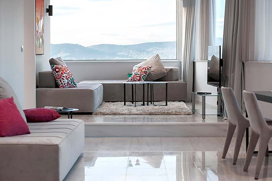 Athenaeum Grand Hotel