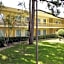 Rodeway Inn Huntsville West