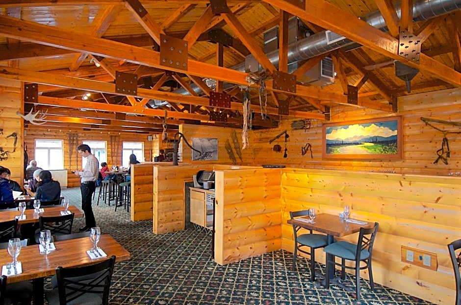 Denali Bluffs Hotel