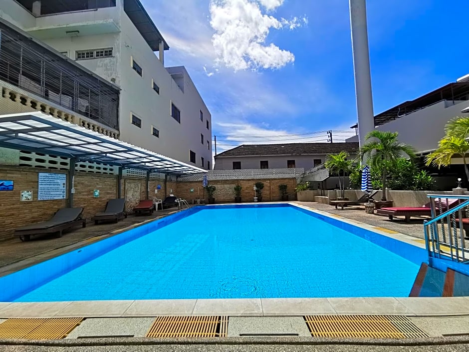 Subhamitra Hotel Hua Hin-SHA Certified