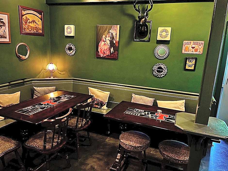 The Horseshoe Inn