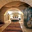 Doctor's Cave Suites