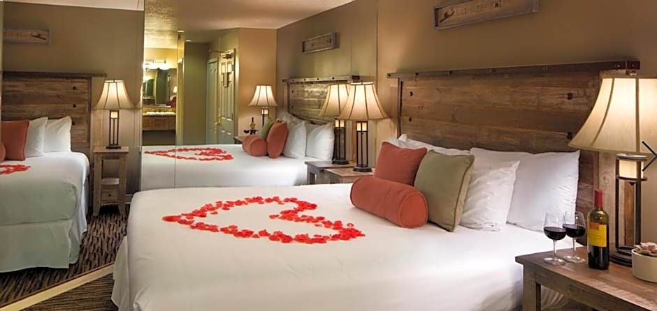 Postmarc Hotel and Spa Suites