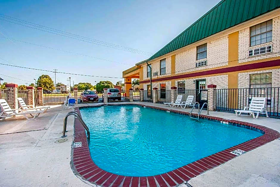 Quality Inn