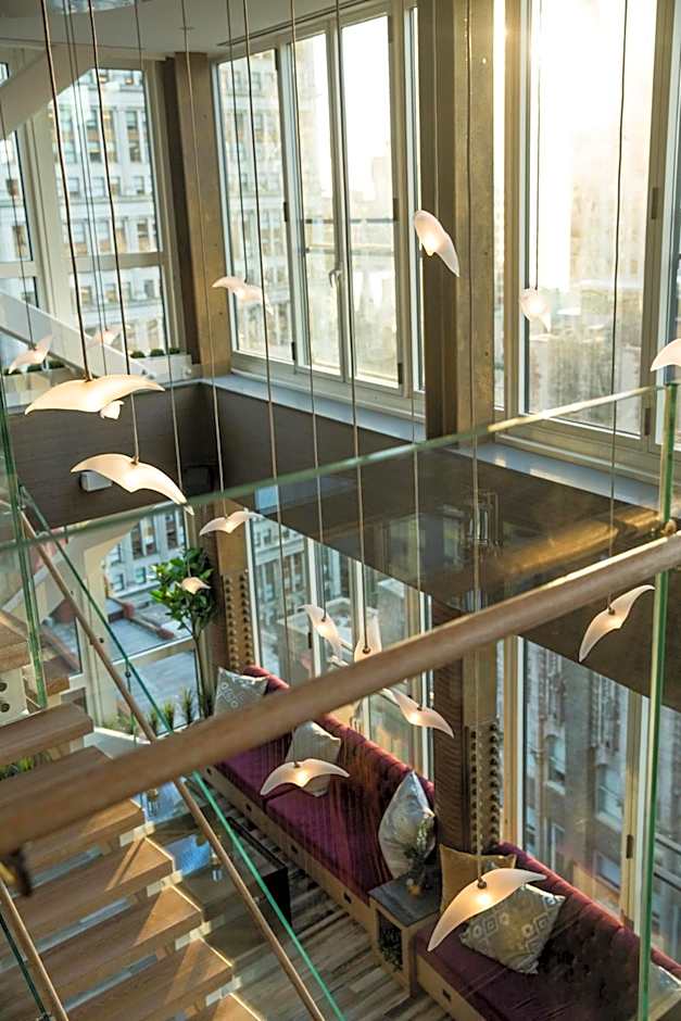 Artezen Hotel