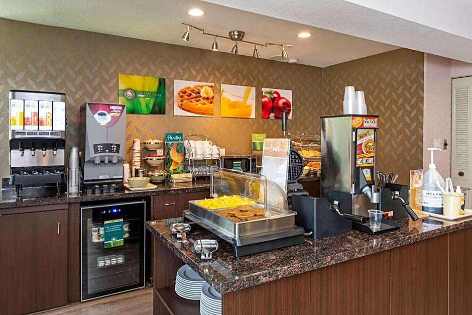 Prestige Riverside Lodge Quesnel