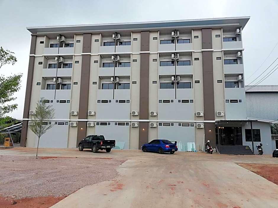 Sands Place Apartment and Hotel