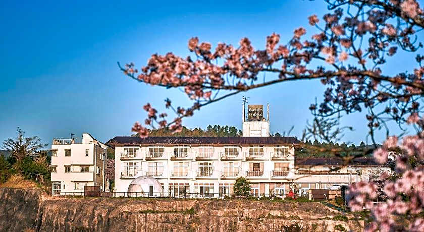 Kameyama Onsen Hotel