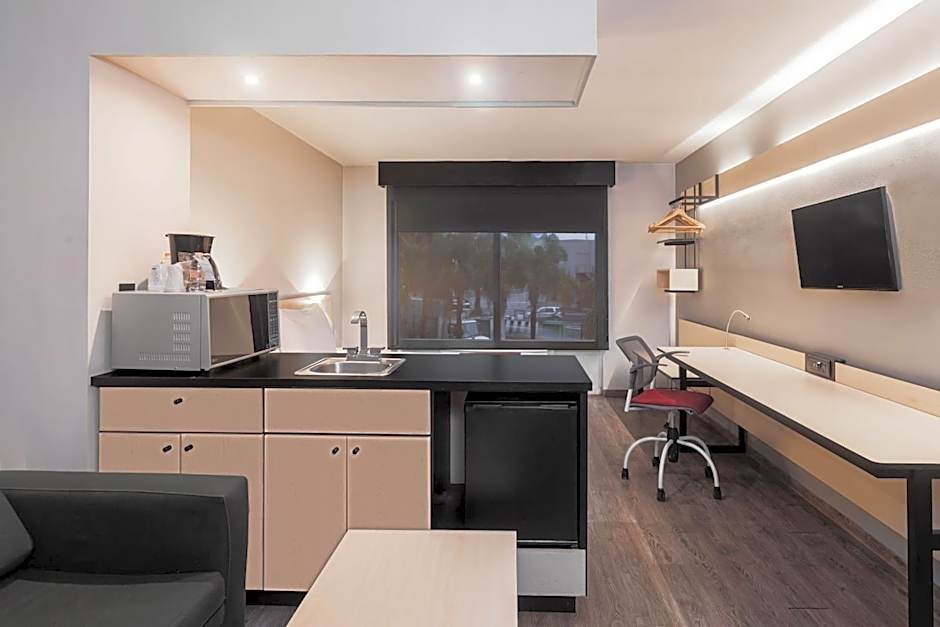 City Express by Marriott Leon