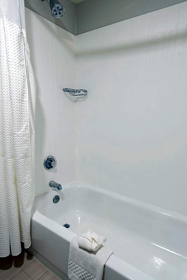 Courtyard by Marriott Cleveland Willoughby