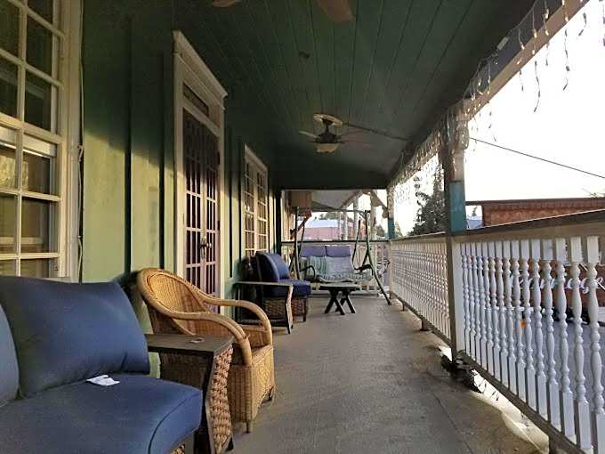 Americas Best Value Inn & Suites Royal Carriage