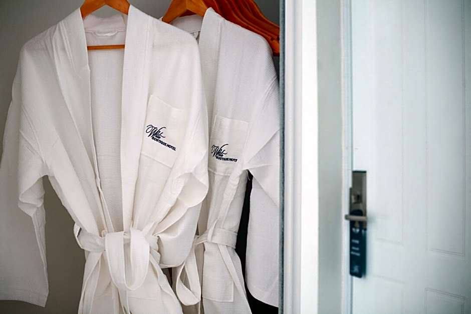 White Boutique Hotel and Restaurant