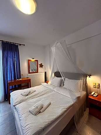 Studio with Sea View