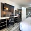 Clarion Pointe