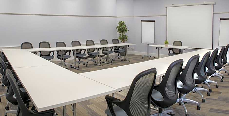 De Vere Latimer Estate