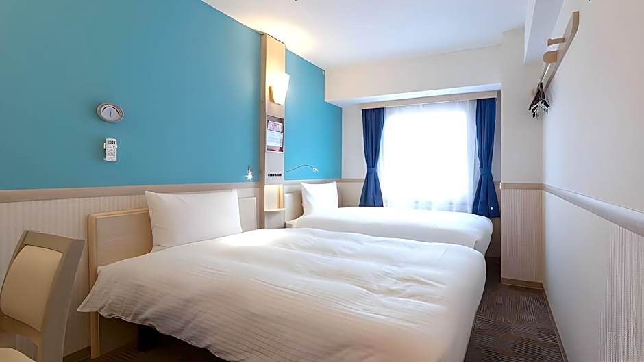 Toyoko Inn Kashiwaeki Higashiguchi