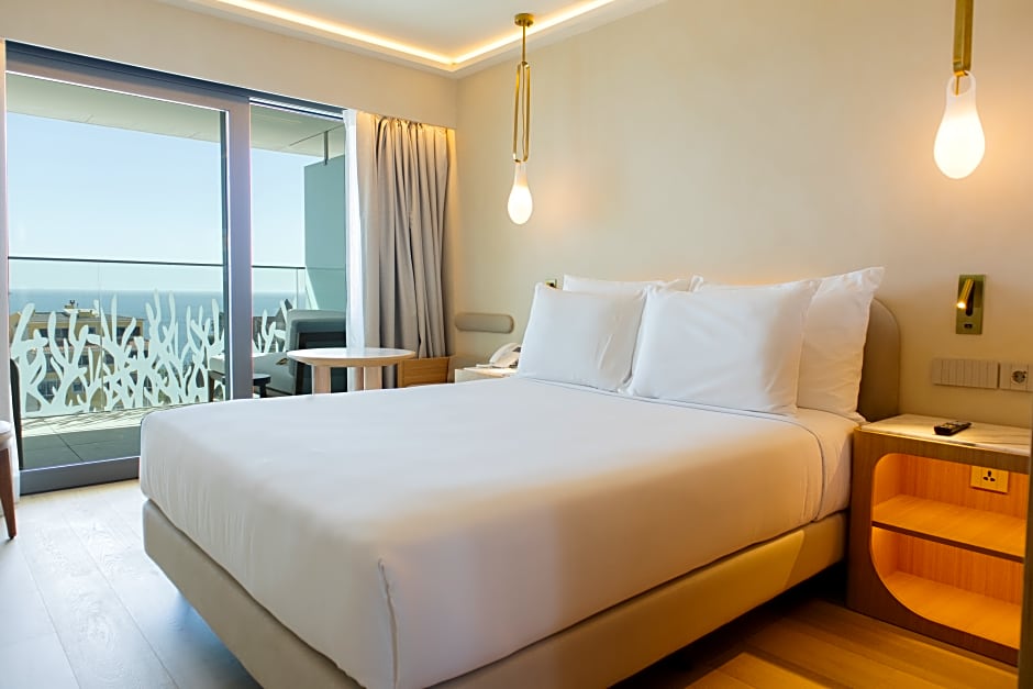 Photo 1 of 9 of Suite, Ocean View