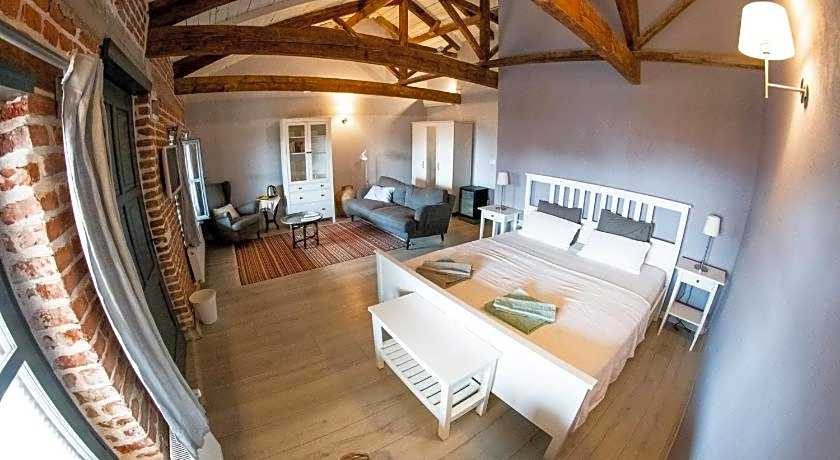 Attalos Suites Hotel