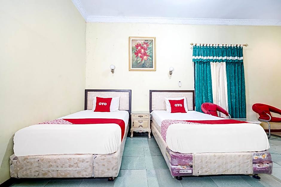 Collection O Kauman Near Stasiun Pekalongan Formerly Hotel Dian Chandar