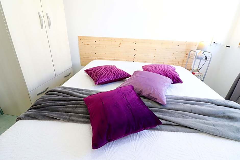 Bilo Nadia Cozy Apartment 200 m from Otrantos Castle