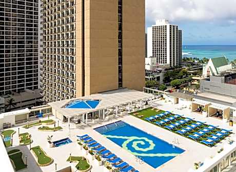 Hilton Waikiki Beach Resort & Spa