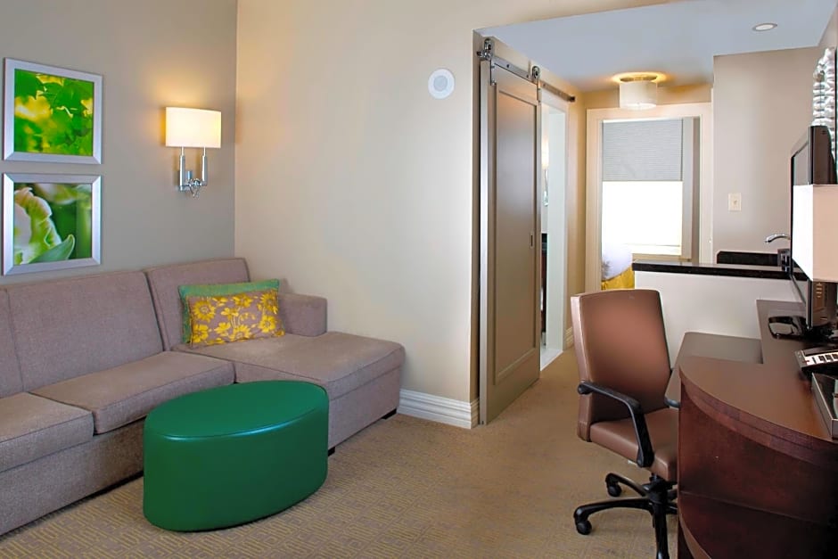 Courtyard by Marriott New Orleans French Quarter/Iberville