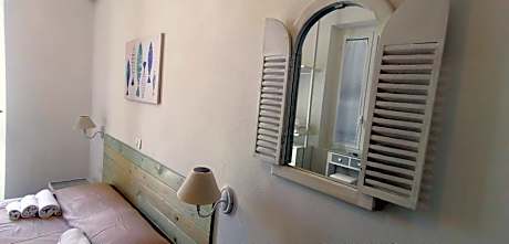 Double Room with Balcony and Sea View