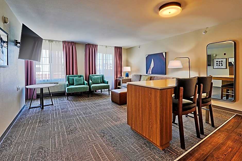 Staybridge Suites - Albuquerque Airport By IHG