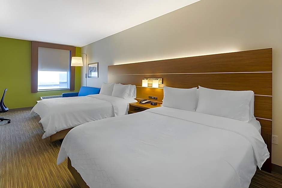 Holiday Inn Express Hotel & Suites Harrison By IHG