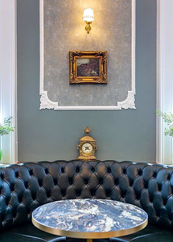 Hotel St George by Nina