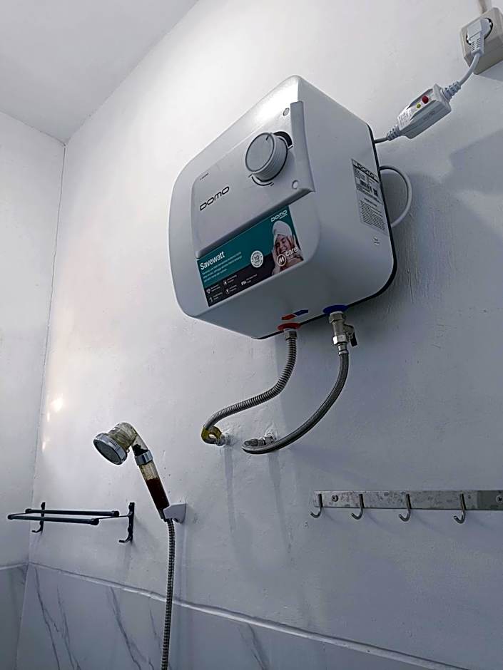 Wisma Kencana Syariah near UNS Mitra RedDoorz