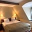 Mayfair Hotel Tunneln