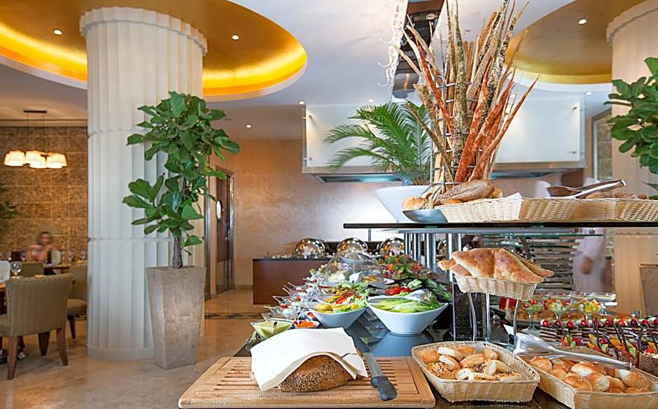 Copthorne Hotel Baranan