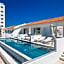 Bohemian Gardens Hotel