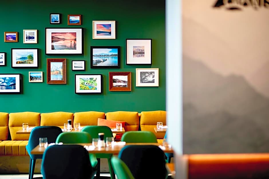 Holiday Inn Queenstown Remarkables park By IHG