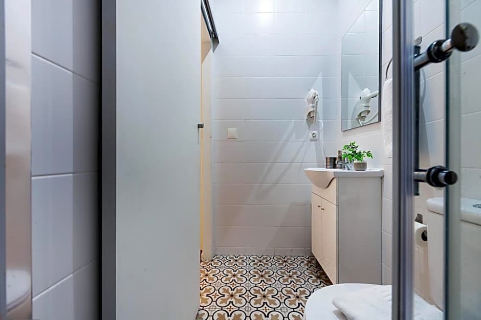 INT Lisbon Suites
