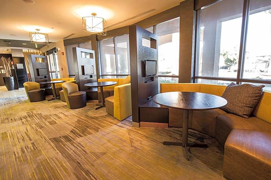 Courtyard by Marriott Merced