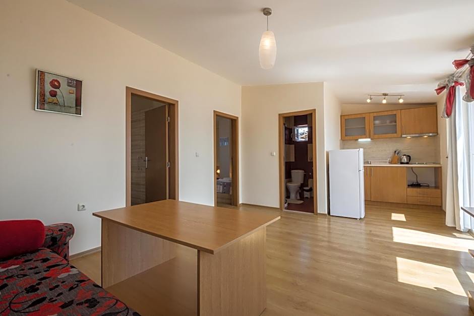 Семеен хотел Бриз