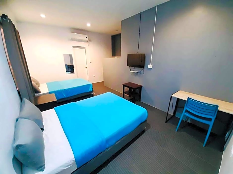 Hometown Hotel Bacolod