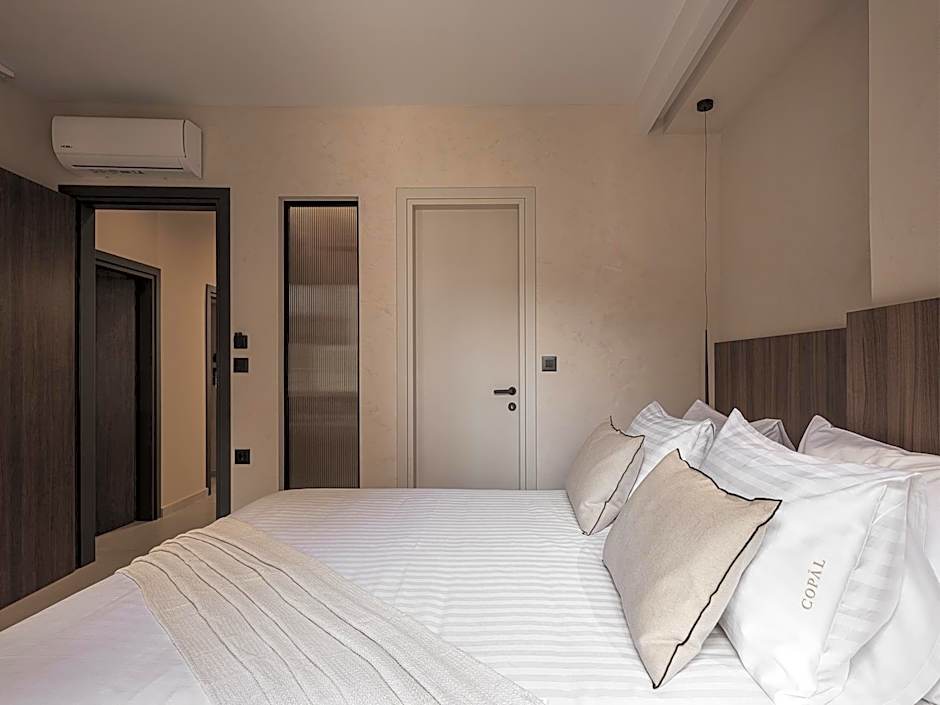 Copal Simple Staying