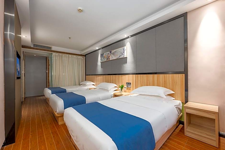 WenXing Hotel Gangding subway station store