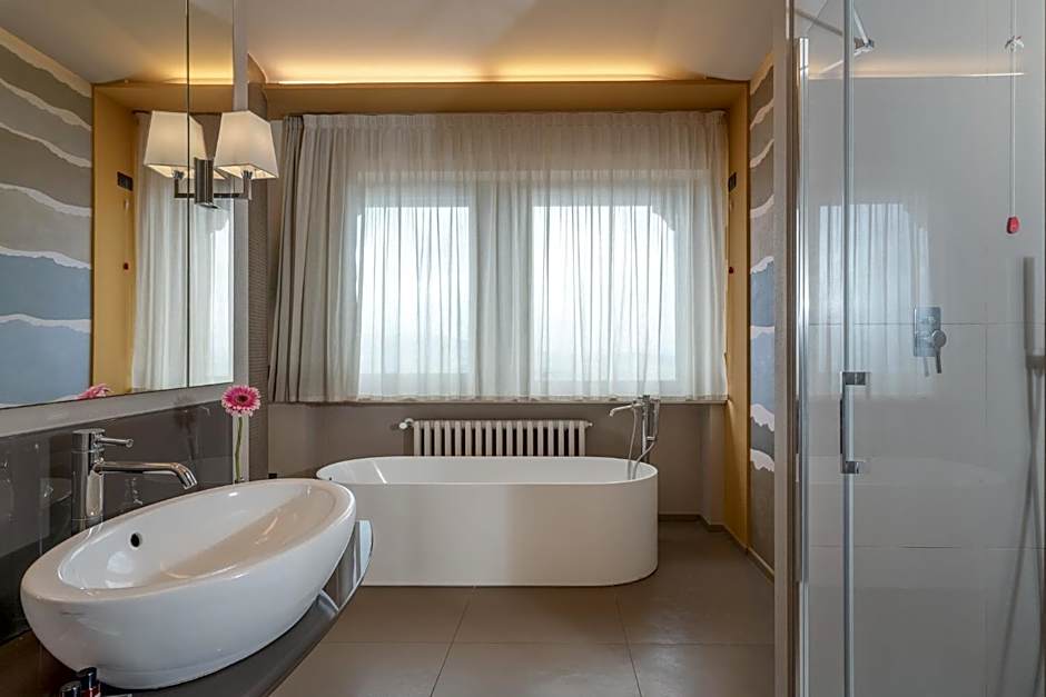 Titano Suites