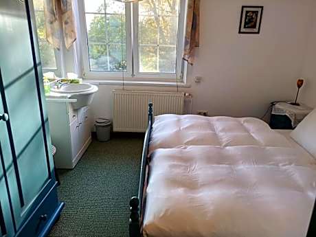 Double Room with Shared Toilet