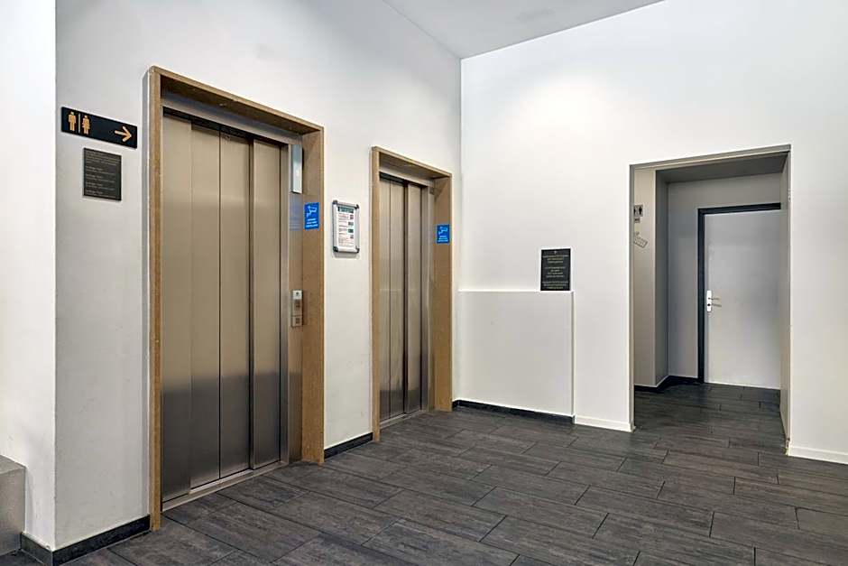 Neuchâtel City Hôtel - Self Check-In