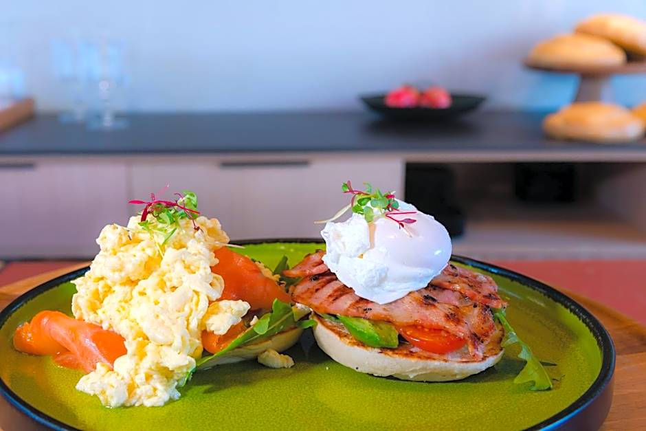 Hotel Indigo Larnaca By IHG