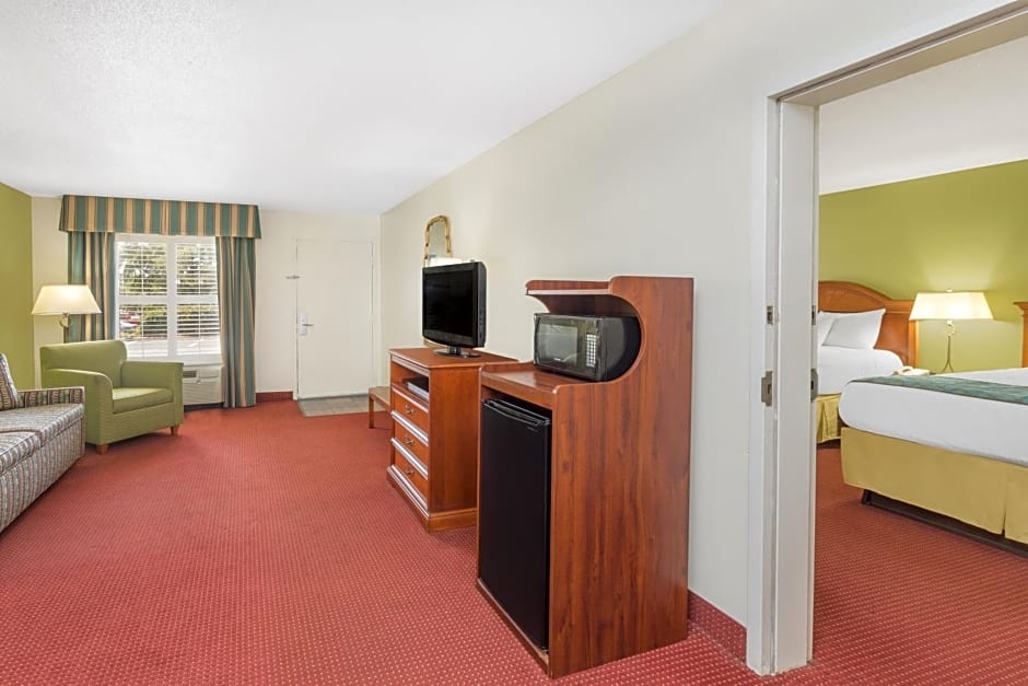 Baymont by Wyndham Orangeburg North