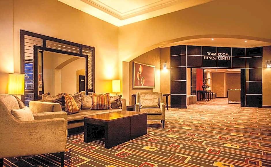 Garden Court Or Tambo International Airport